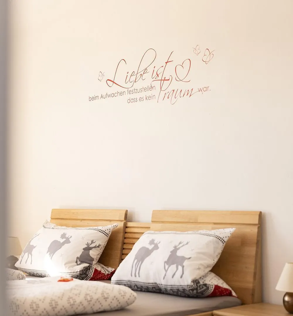 Apartamento Hof Lebenslust Fuer Mensch Und Tier Lautrach